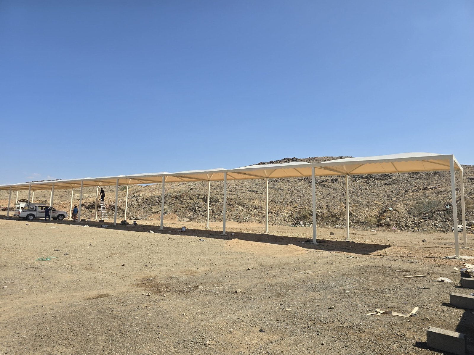 مظلات سيارات متحركة الدمام